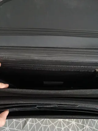 Maletín plástico y tela con clasificador