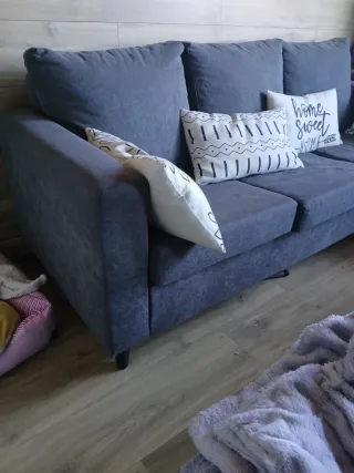 Divano a 3 posti grigio