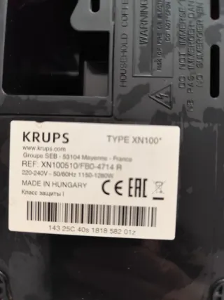 Cafetera Nespresso Krups Roja