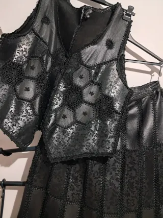 Falda larga + chaleco cuero natural T.50-52