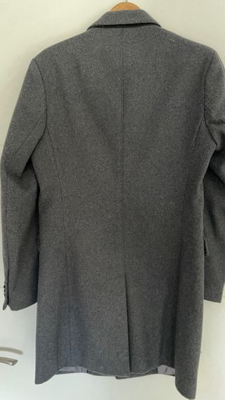 Abrigo de hombre gris