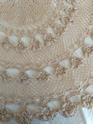 Tovaglietta tonda uncinetto vintage beige