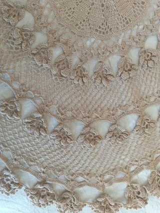 Tovaglietta tonda uncinetto vintage beige