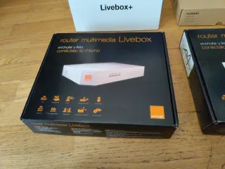 3 Router Livebox + Ont Huawei.