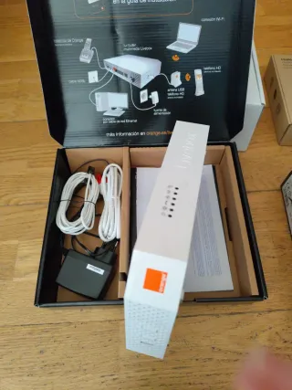 3 Router Livebox + Ont Huawei.