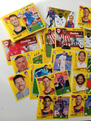 68 Cromos Liga 2021/22