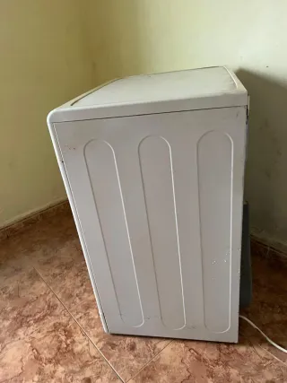 Lavajilla Indesit Blanca