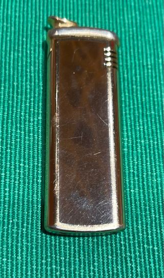 Mechero antiguo dorado