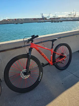 Scott Scale 970 2024 Roja