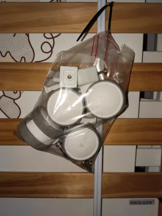 Cuna bebé Micuna madera y blanco. Se regala colcho