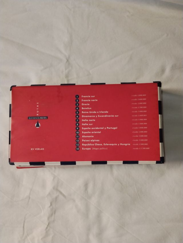 Lote 14 mapas de carreteras y rutas por Europa.