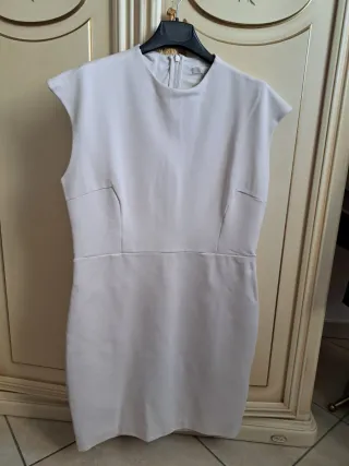 Guess Abito Tubino colore panna