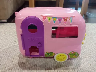 Lote de muñecas Antonio Juan, peluches y más.