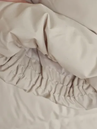 Abrigo plumas beige Mango.  Usado solo 1 día.