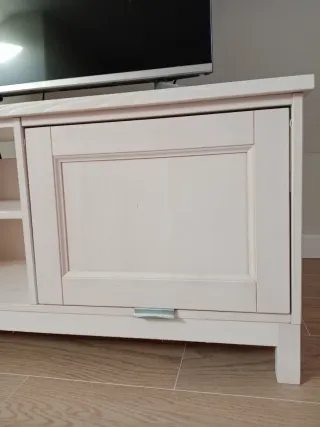 Mueble TV madera blanco