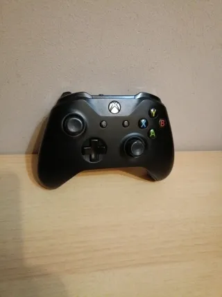 Mando Xbox one S