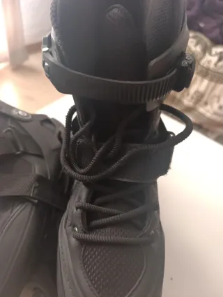 Patines en línea negros talla 40