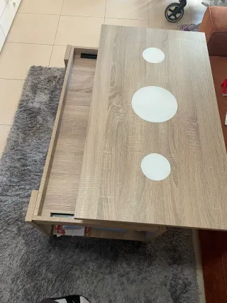 Mesa baja elevable madera y cristal