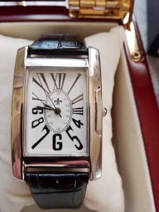 Lotto orologi con espositore