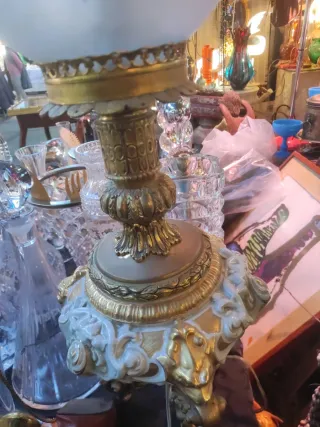 Lámpara Bronce y Porcelana