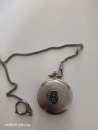 Reloj de bolsillo antiguo