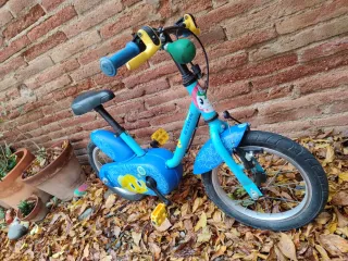 Bicicleta infantil azul