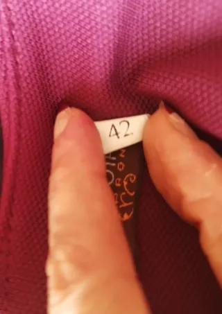 Vestido de invierno color berenjena morado