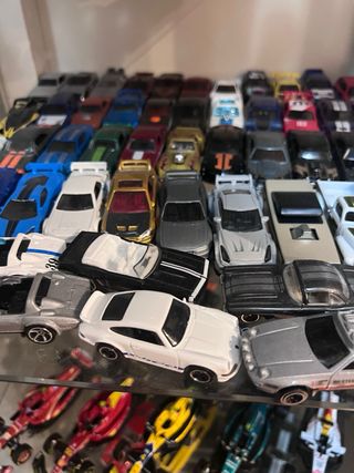 Colección de HotWheels (90 coches)