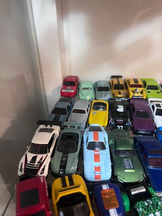 Colección de HotWheels (90 coches)