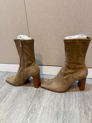 Botines de piel serraje Zara Beige/Marrón