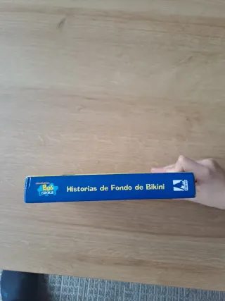 Bob Esponja. Historias de Fondo de Bikini: Cont...
