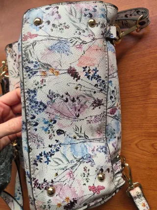 Mochila Parfois floral polipiel