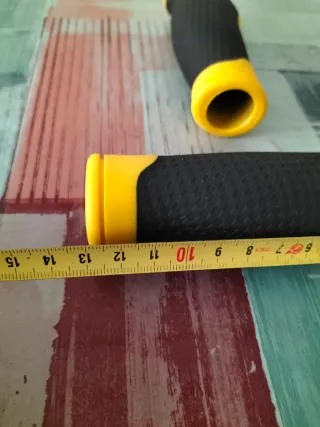 Puños patinete eléctrico (2 unidades)