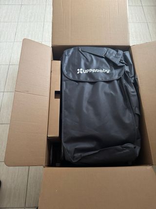 Uppababy Vista V2 Silla + Capazo Jordan