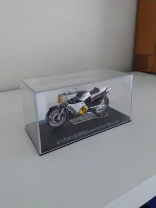 Suzuki RGB500 Marco Lucchinelli 1981