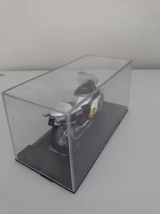 Suzuki RGB500 Marco Lucchinelli 1981