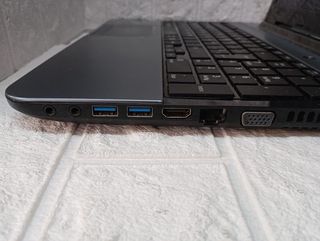 Portatil Toshiba Satellite L955D-108  (1764)