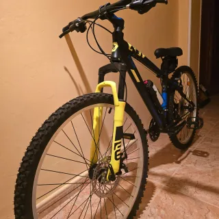 Bicicleta de montaña Storm Tornado