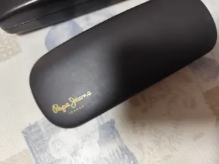 Fundas de Gafas Pepe Jeans y Ralph Lauren Negras