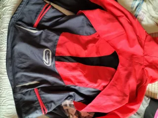 3 Mallas Deportivas y 1 Cortavientos