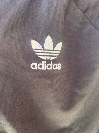 Chaqueta Adidas Negra con Logo Trefoil