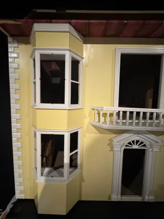 Casa de muñecas grande