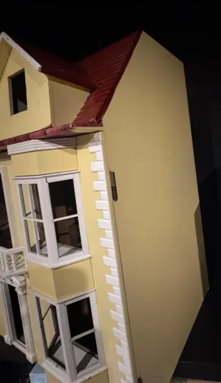 Casa de muñecas grande