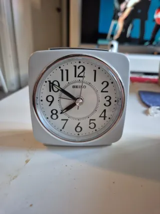 Despertador analógico Seiko