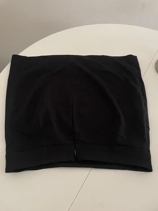 Falda Morgan Negra Botones Dorados