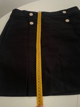 Falda Morgan Negra Botones Dorados