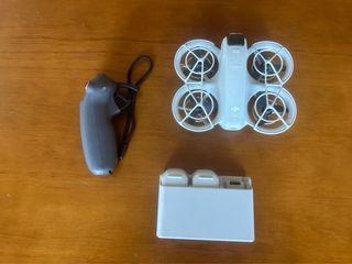 DJI Mini 3 con 3 baterías y mando RC Motion 3