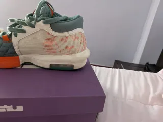 Nike LeBron Witness 8 Zapatillas Baloncesto