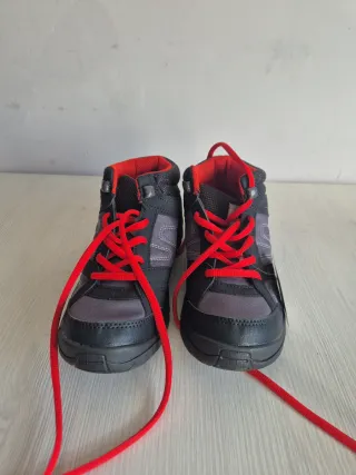 Botas montaña niño Talla 37