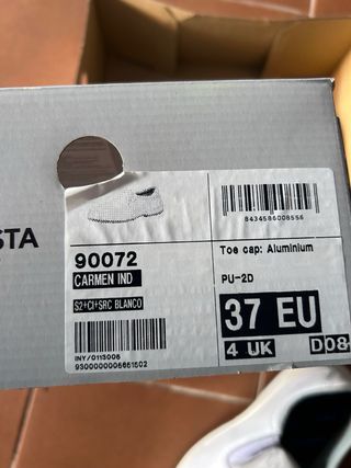 Zapatos de seguridad ROBUSTA blancos